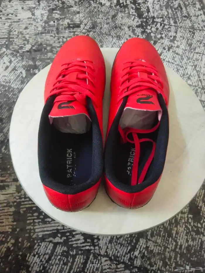 حذاء رياضي 1