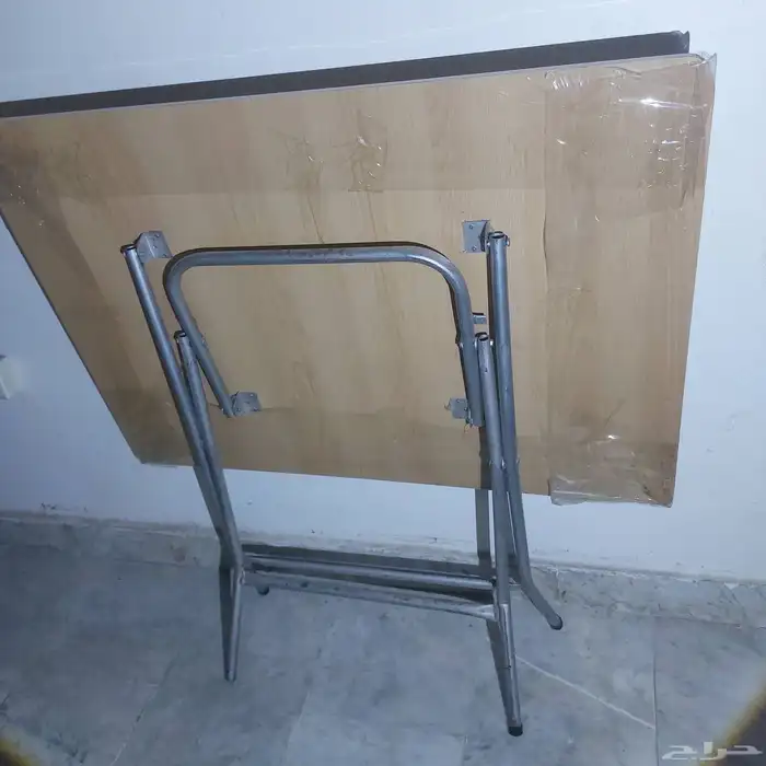طاولة قابلة للطي 3
