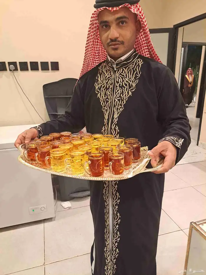 قهوجي وصبابين قهوجيين ومضيف 2