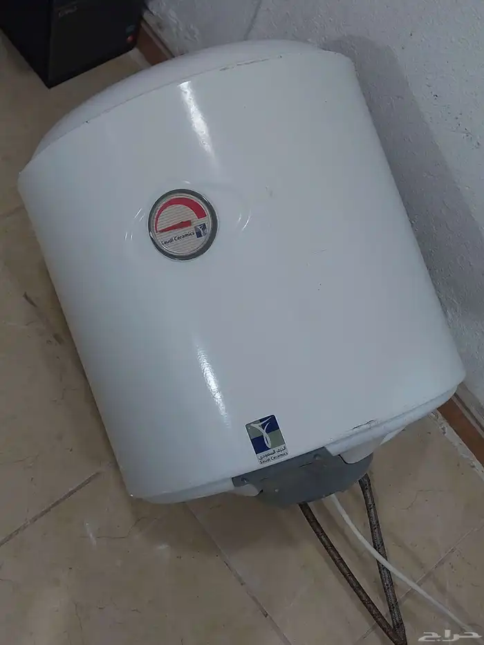 مكيف وسخان ماء واغراض متنوعة 1
