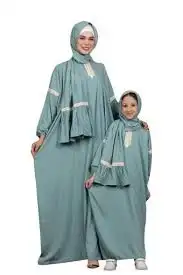 مصممة ازياء 11