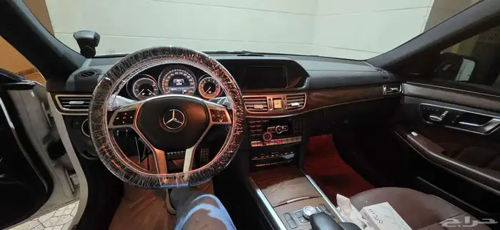 مرسيدس E500 V8 Biturbo 22