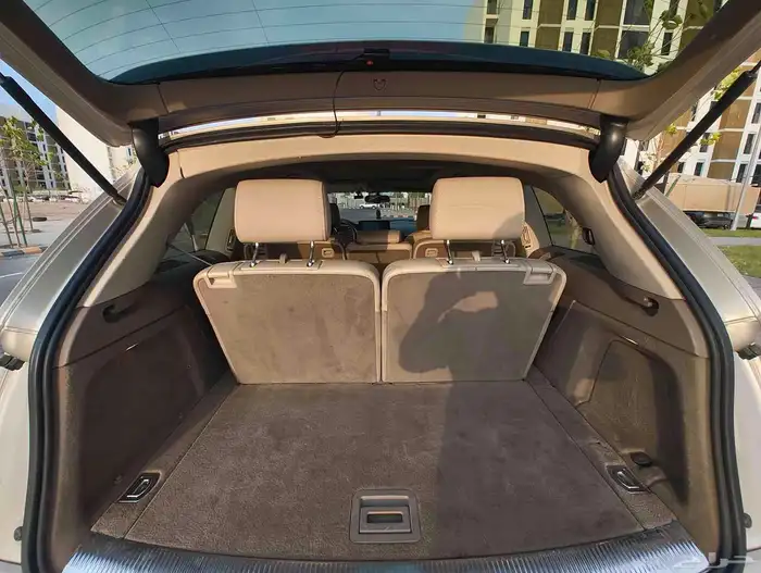 audi Q7 2010 11
