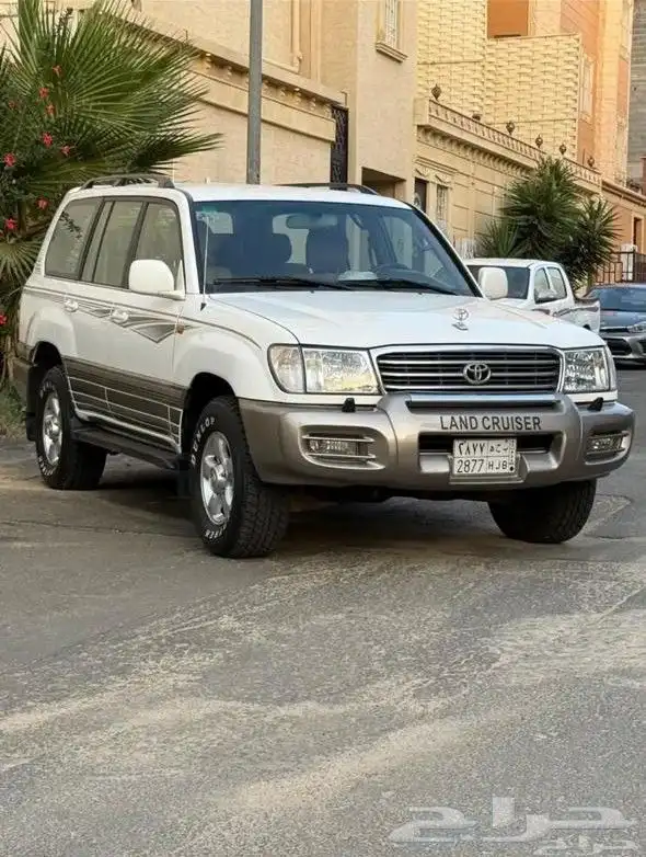 لاندكروزر 2002 VXR خليجي 8 سلندر قير عادي او البدل المناسب 1