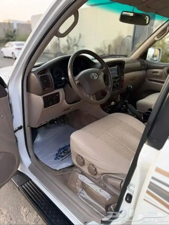 لاندكروزر 2002 VXR خليجي 8 سلندر قير عادي او البدل المناسب 12