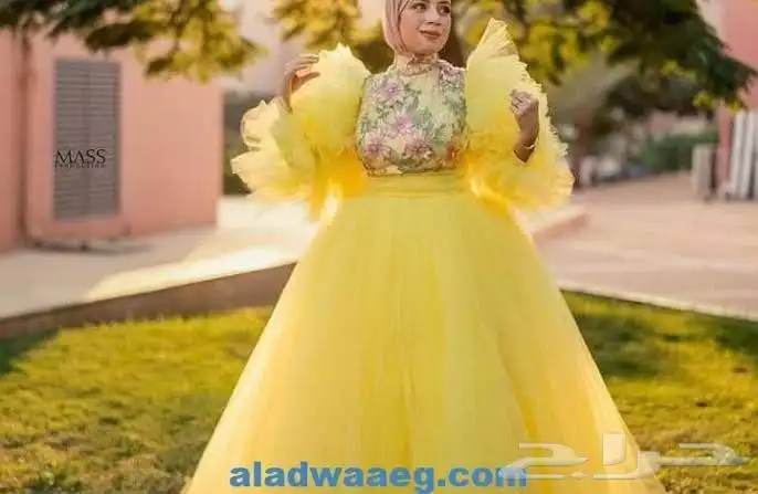 مصممة ازياء 15