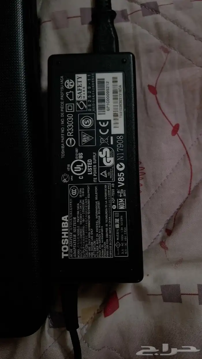 لابتوب توشيبا وكاله شبه جديد 3