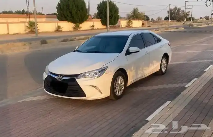 تويوتا كامري موديل 2016 1
