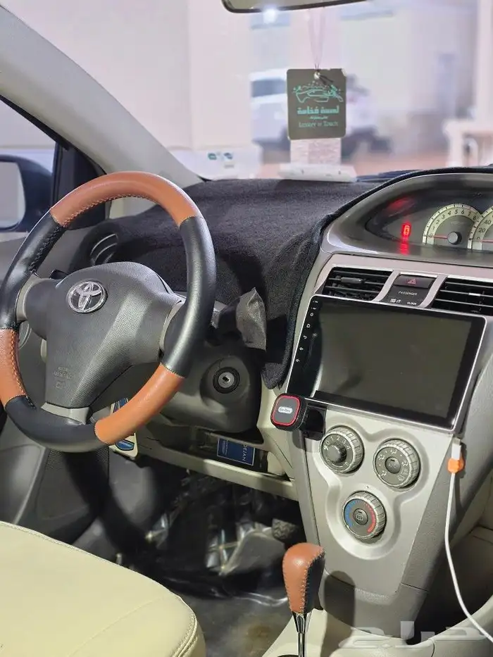 تويوتا يارس 2011 5