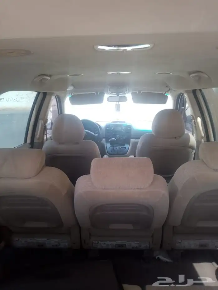 كيا كارنفال 2012 5