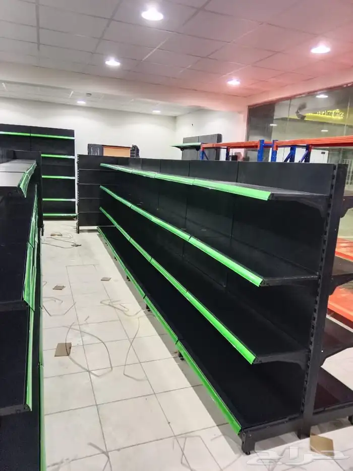 يوجد لدينا رفوف سوبر ماركت ويوجد رفوف مستودعات 0