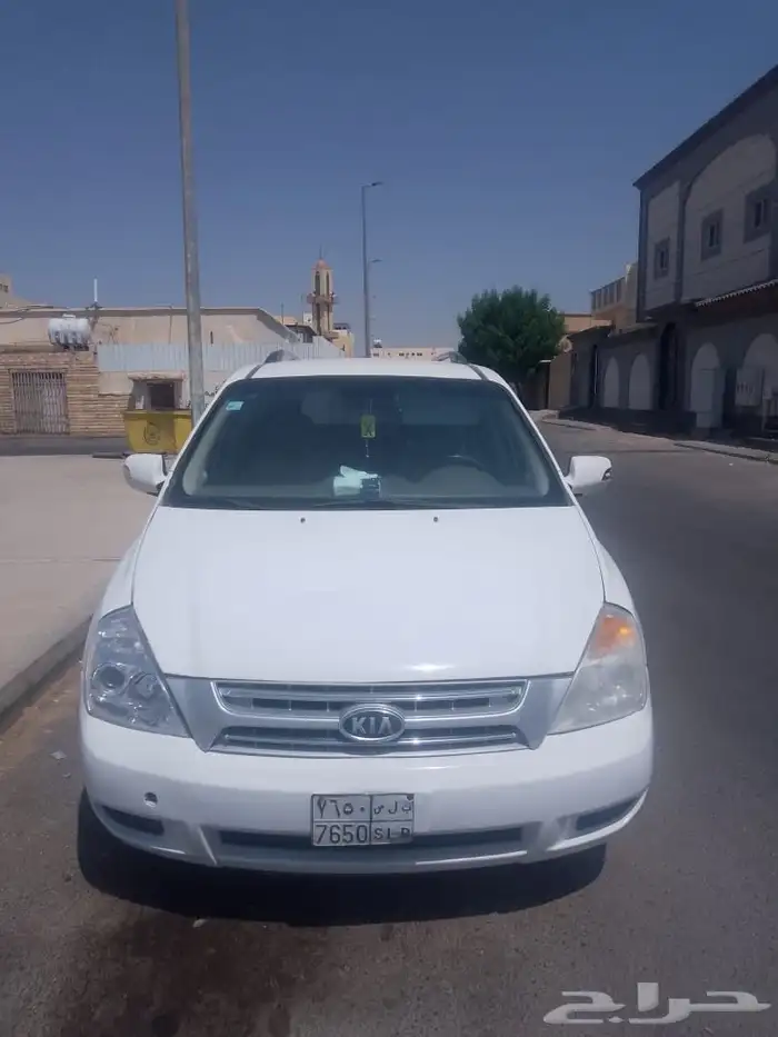 كيا كارنفال 2012 3