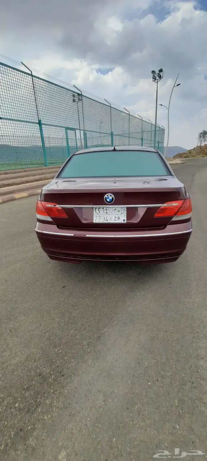 للبيع بي ام دبليو BMW 735i موديل 2002 5