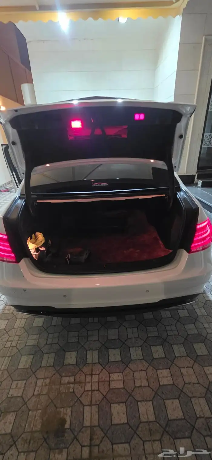 مرسيدس E500 V8 Biturbo 19