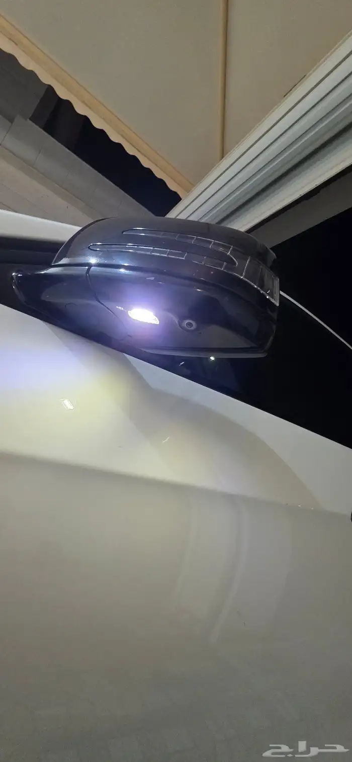 مرسيدس E500 V8 Biturbo 11