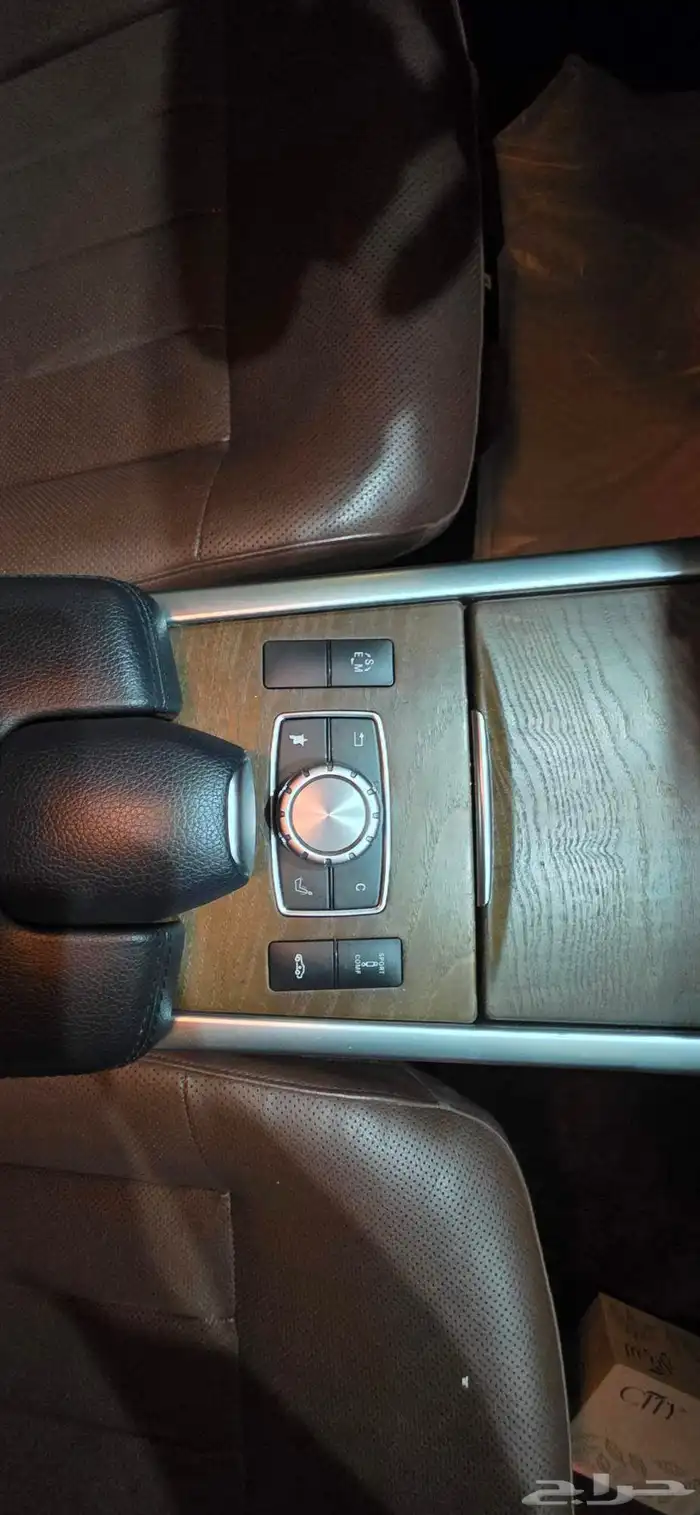مرسيدس E500 V8 Biturbo 30