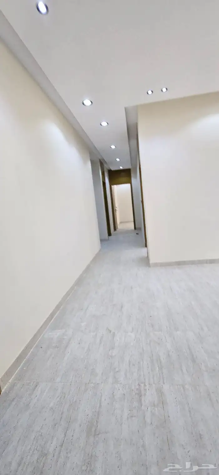 دور ارضي بحي السويدي الغربي للبيع 7