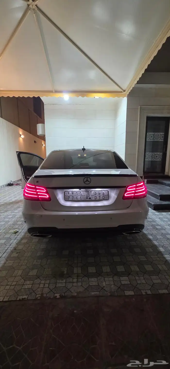 مرسيدس E500 V8 Biturbo 5