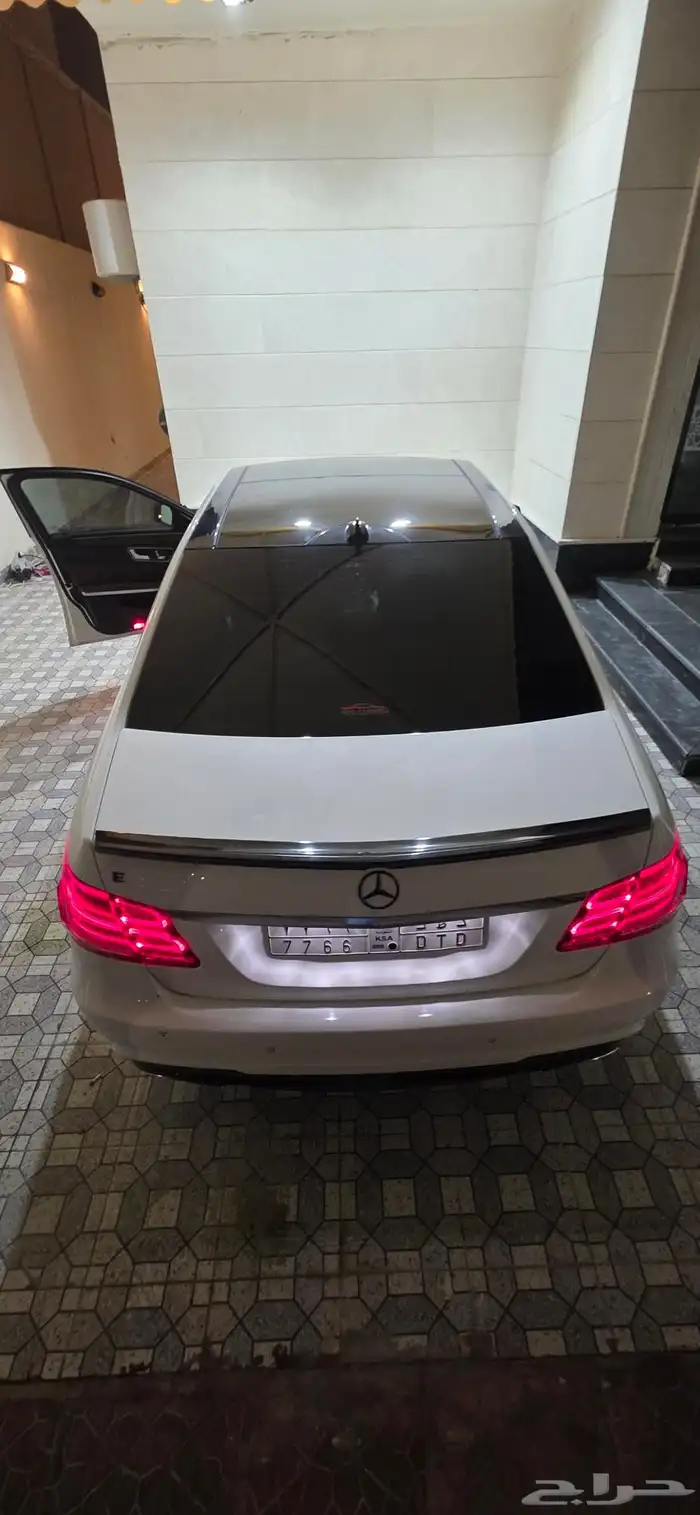 مرسيدس E500 V8 Biturbo 9