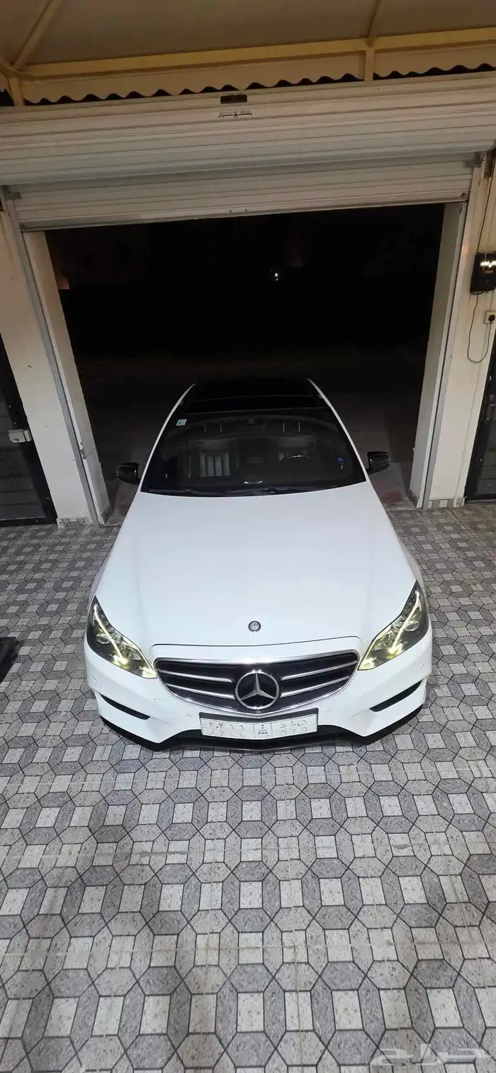 مرسيدس E500 V8 Biturbo 12