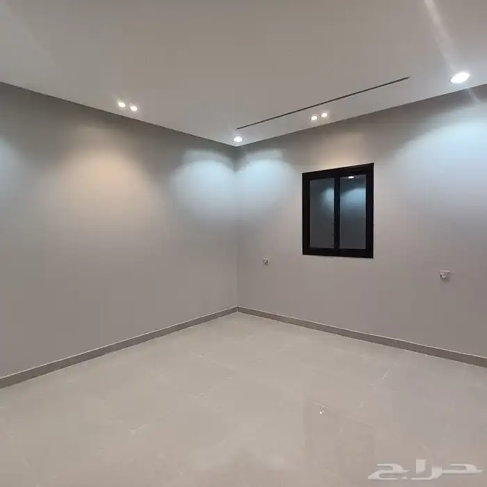 فيلا للبيع عباره عن شقتين فوق بعض ولي العهد 7 8