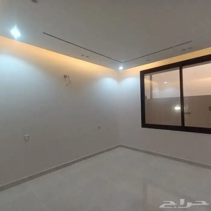 فيلا للبيع عباره عن شقتين فوق بعض ولي العهد 7 4