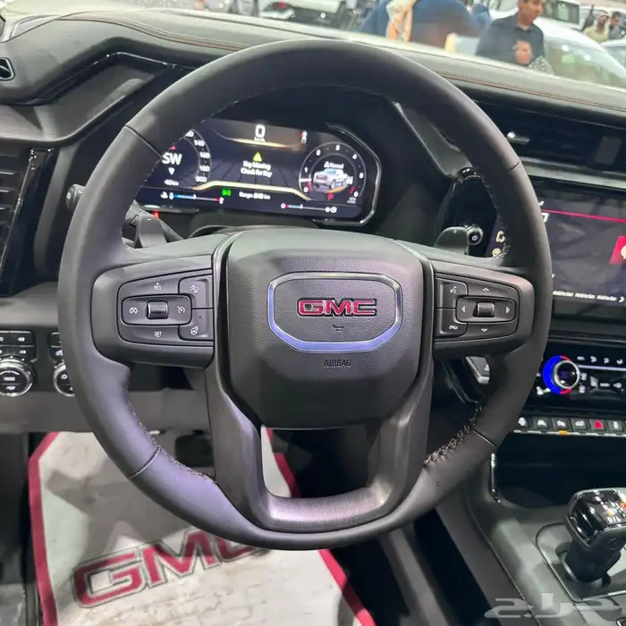 جيمس سييرا At4 2025 بهبهاني اللون الأسود 4