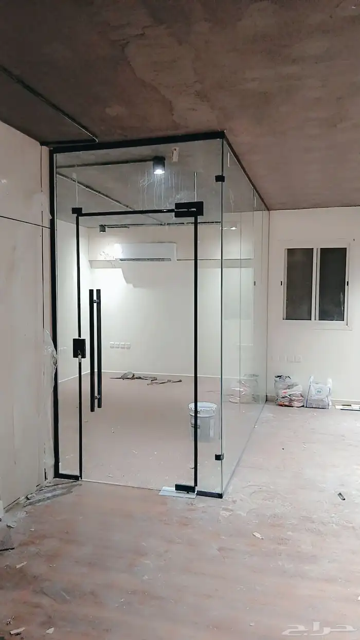 زجاج مكاتب سكوريت تفصيل مكاتب زجاج سكوريت أبواب واجهات 12ملي 3