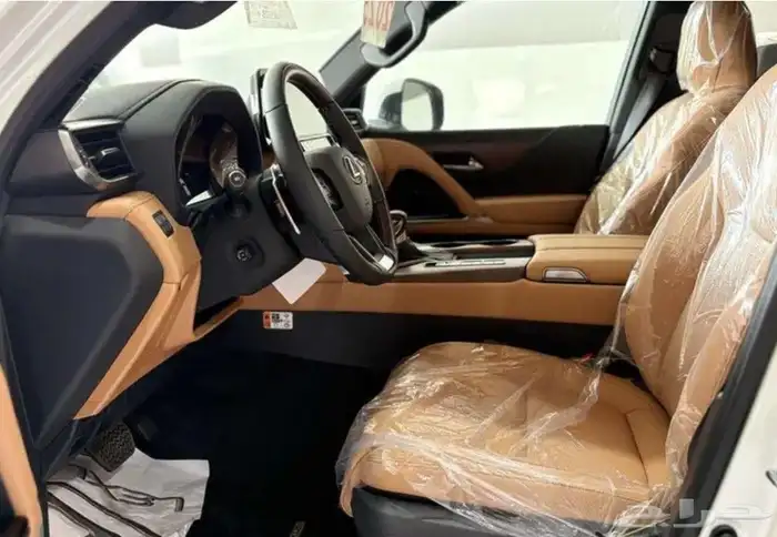 جيب لكزس LX600 BB خليجى موديل 2025 عروض على الكاش والتقسيط 3