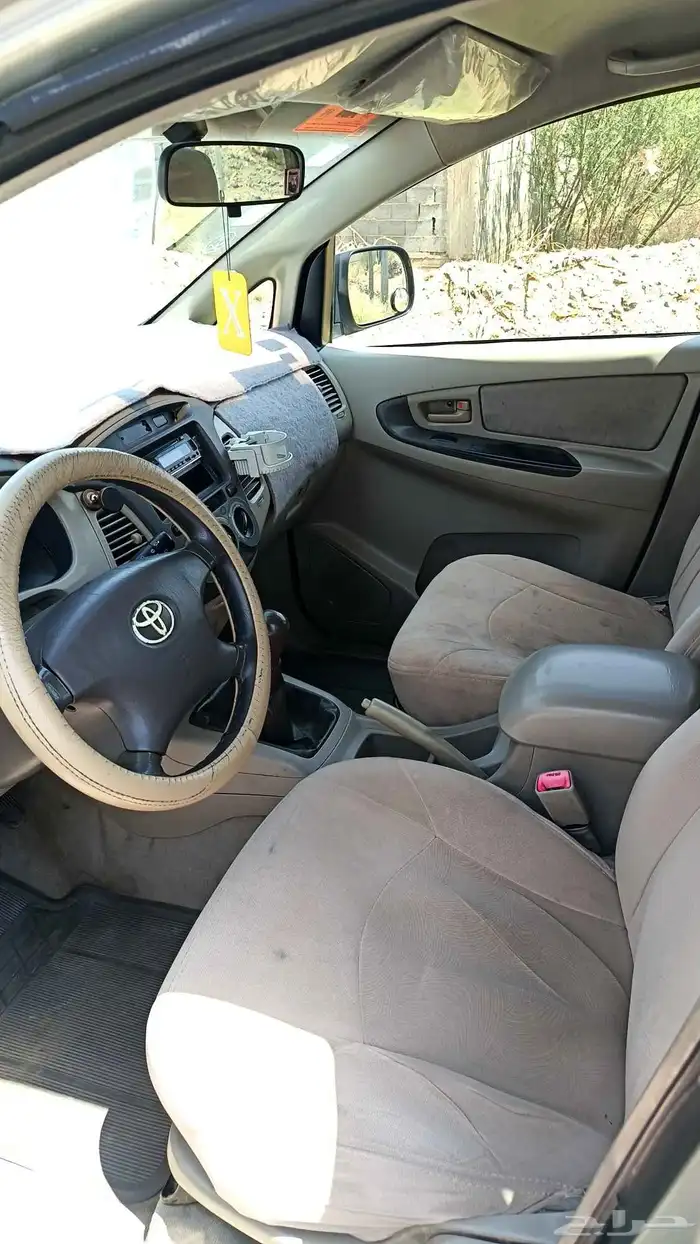 انوفا 2010 للبيع 4