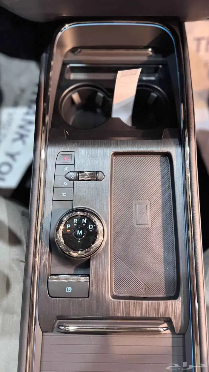 فورد تورس تيتانيوم خليجي 2026 اللون الأزرق 6