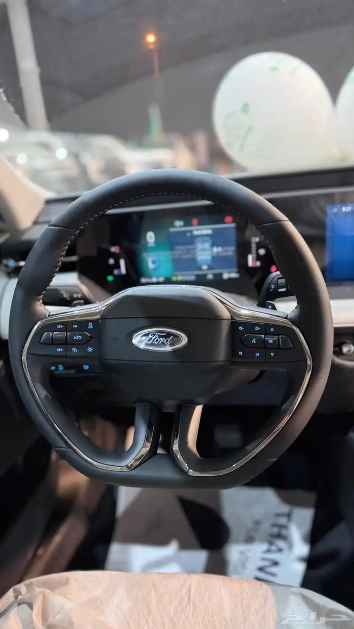 فورد تورس تيتانيوم خليجي 2026 اللون الأزرق 3