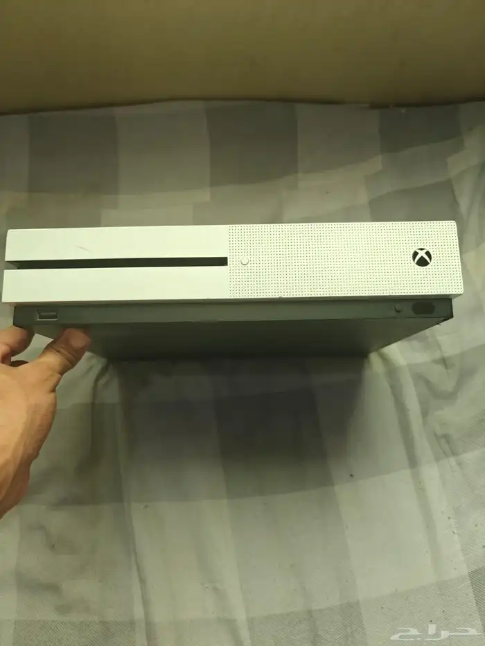 اكس بوكس ون اس (Xbox one s) 1