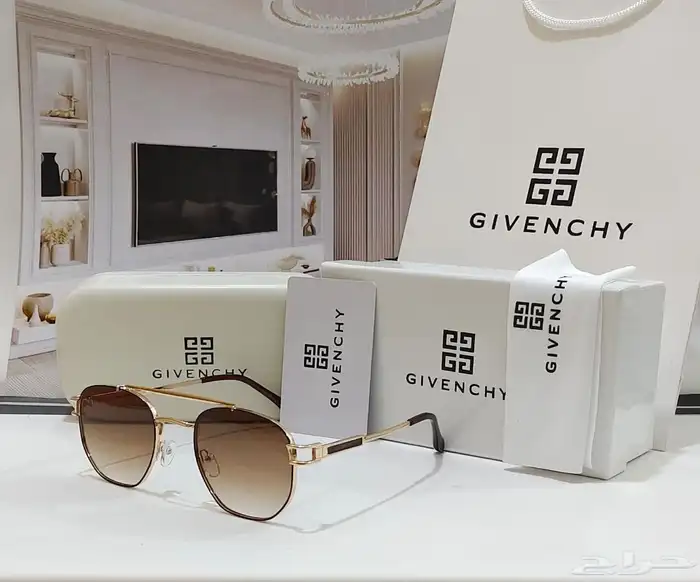 نظارات شمسية معا ملحقاتها 1