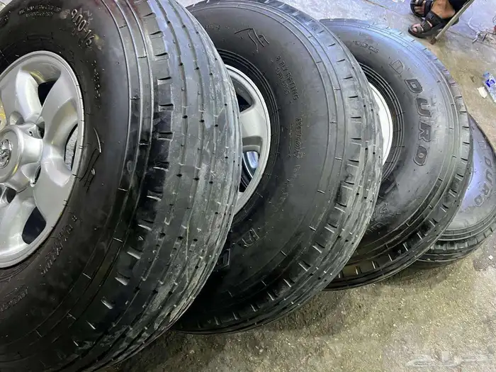 جنوط فكسار جيب 98 مع بالون ديرو مقاس 900.16 تاريخ 23 18