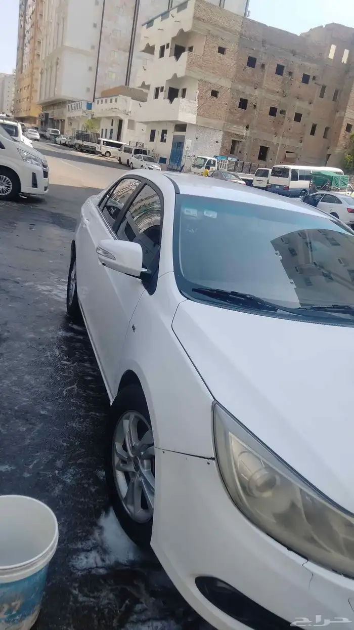 بي واي دي F5 موديل 2016 تم التنزيل الي 12 الف لسرعه البيع 7