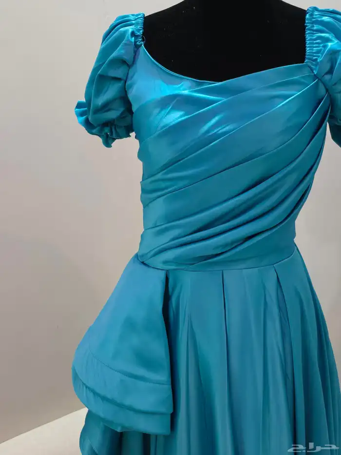 فستان سهرة عصري انيق 3