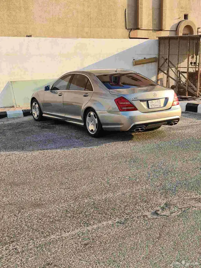 سيارة مرسيديس امريكيه 4matic S550 للبيع 1