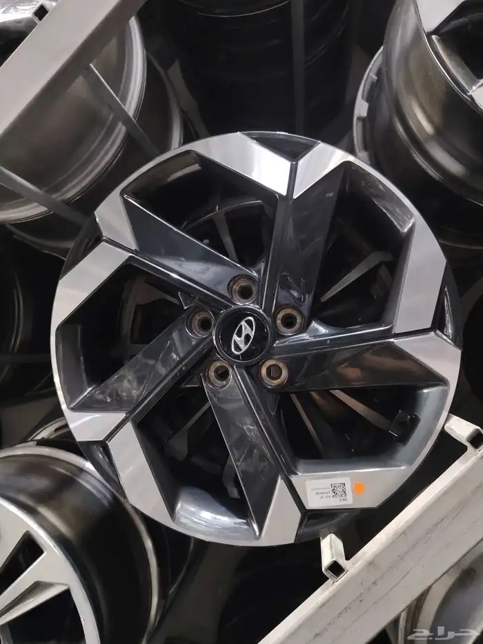 جنوط هونداي كريتا مقاس 18 أصلي موديل 2024 1