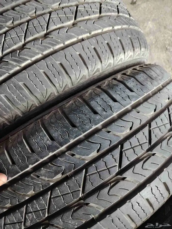 كفرات مستعمله نظيفه مره ردستون كوري مقاس 275 60 20 1
