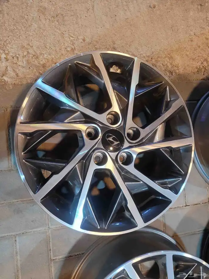 جنوط النترا كروم الأصلي وكاله مستخدم نظيف وسليم موديل 2021 4