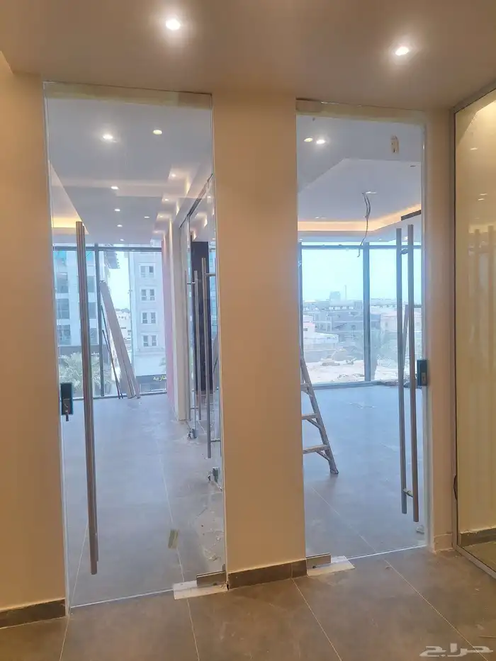 زجاج سيكوريت تفصيل مرايا زجاج سيكوريت زجاج سيكوريت 33
