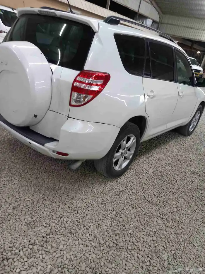 تويوتا راف فور 2011 ممتاز 5