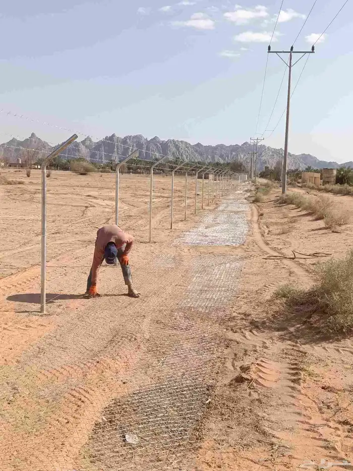 شبوك زراعيه وسياجات امنيه 2