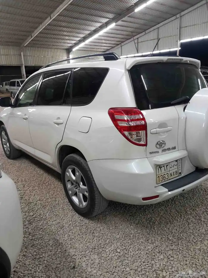 تويوتا راف فور 2011 ممتاز 4