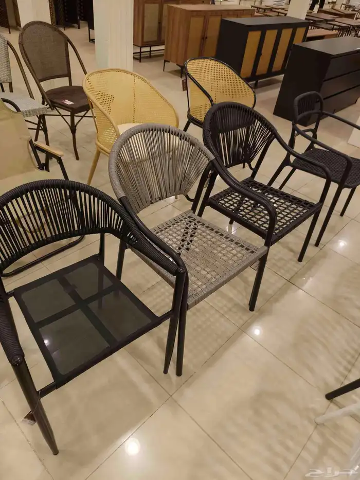طاولات وكراسي للكافيهات والمطاعم داخلية وخارجية 3