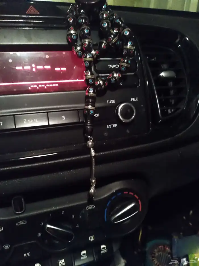 سبحه يسرا مميزه للبيع اخر سومه 1