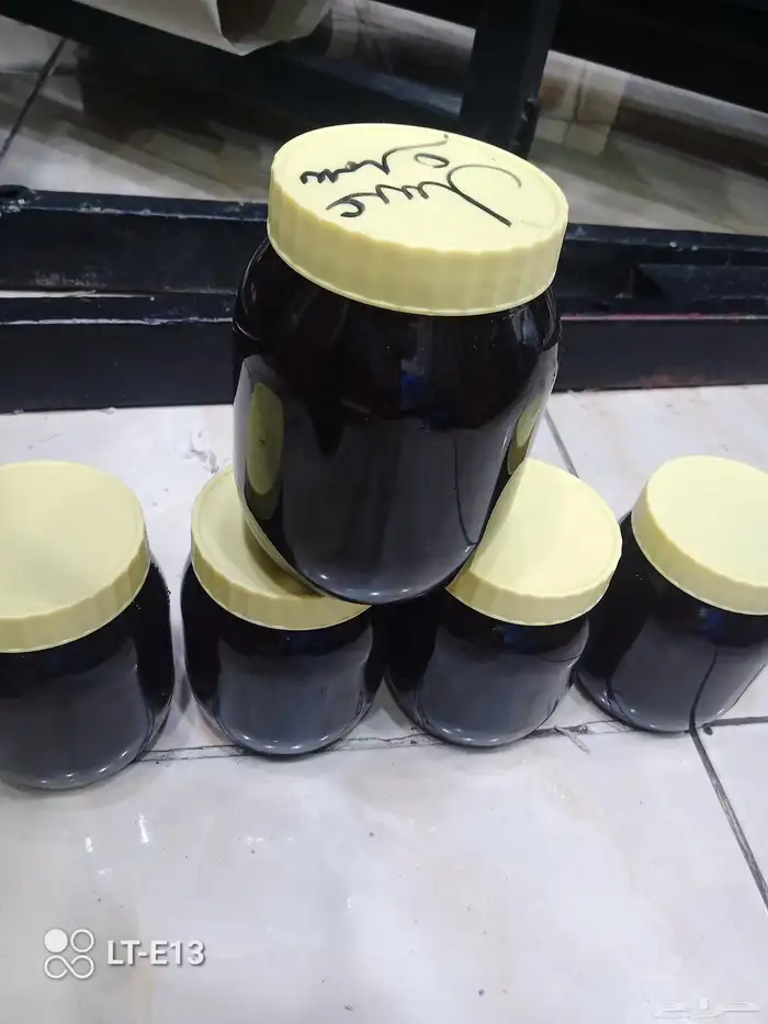 العسل السمره دوعني يمني اصلي طبيعي 0