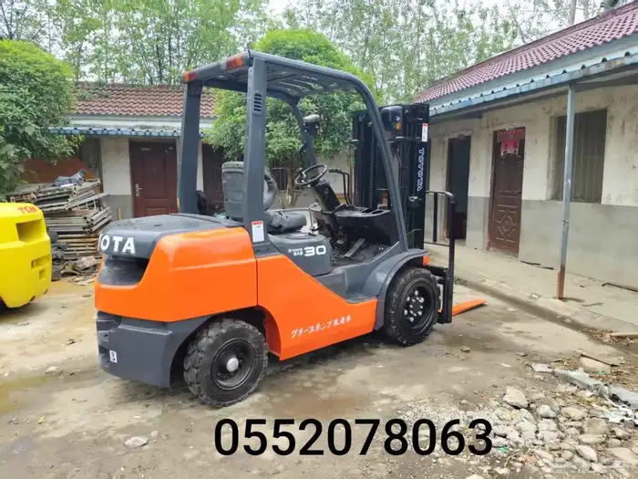 تأجير رافعات شوكية Forklift سكين.كرين.بوكلين 6