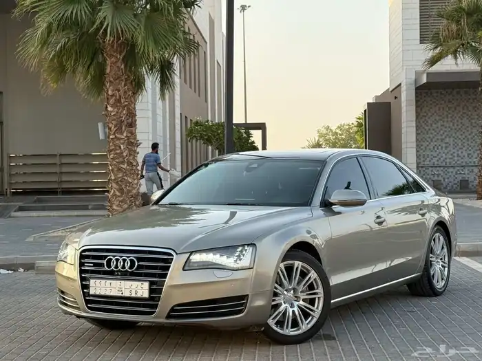 اودي A8L 2012 1